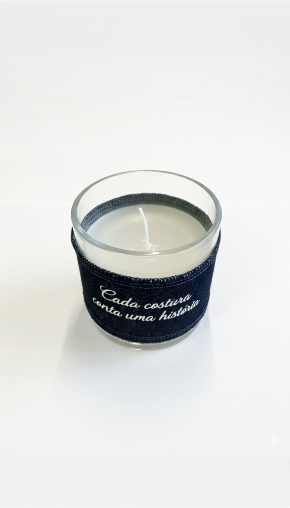 Vela Jeans do Bem - Cada costura conta uma história.